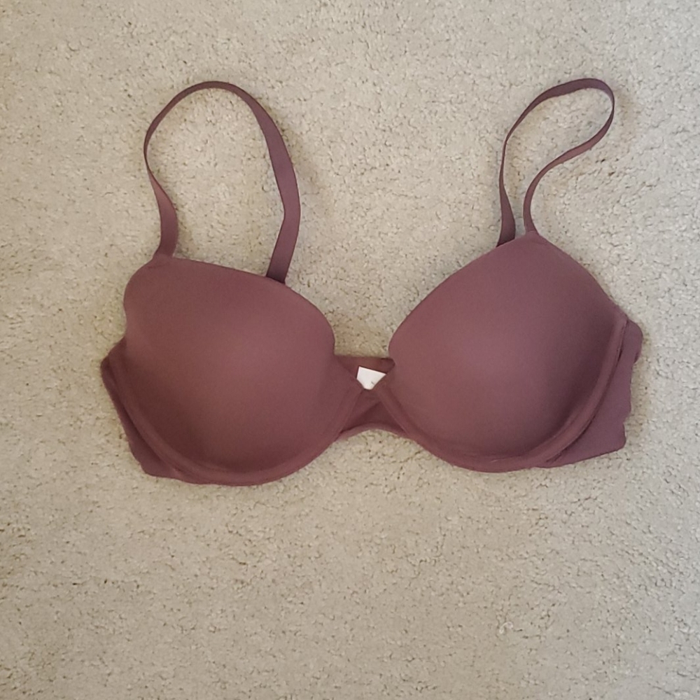 EUC J. Crew everyday underwire T-shirt bra